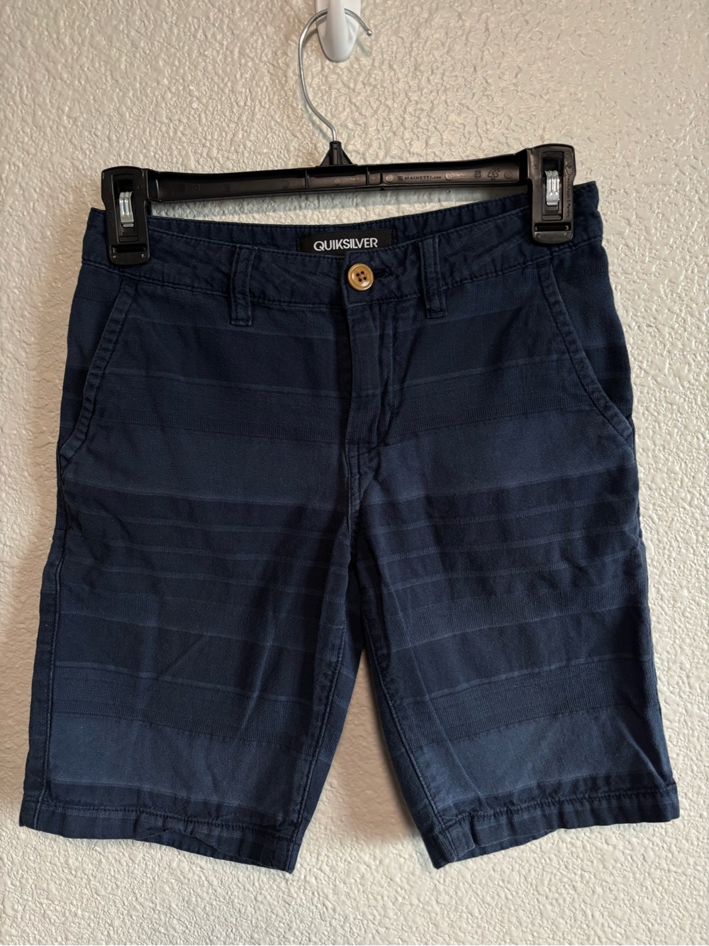 Quicksilver Blue Stripped Flat Front Shorts Boys Size 25